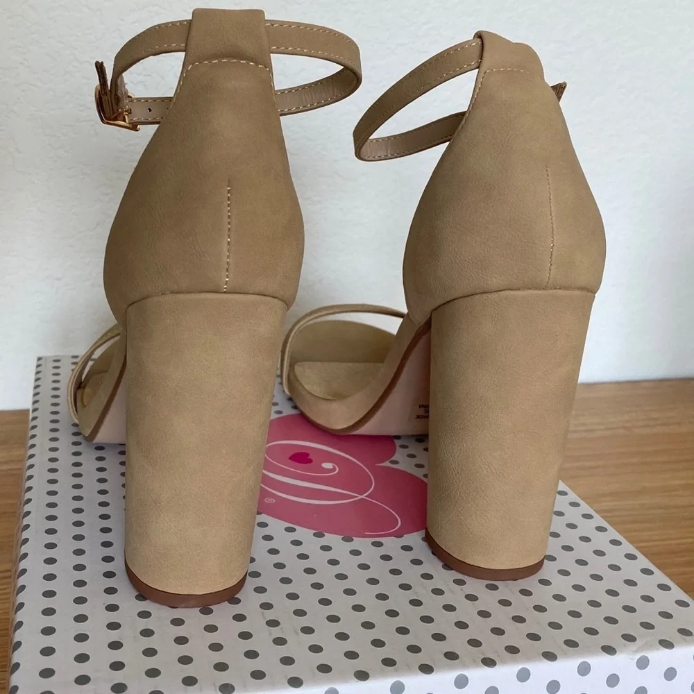 My Delicious Shoes Shiner Ankle Strap Heel
